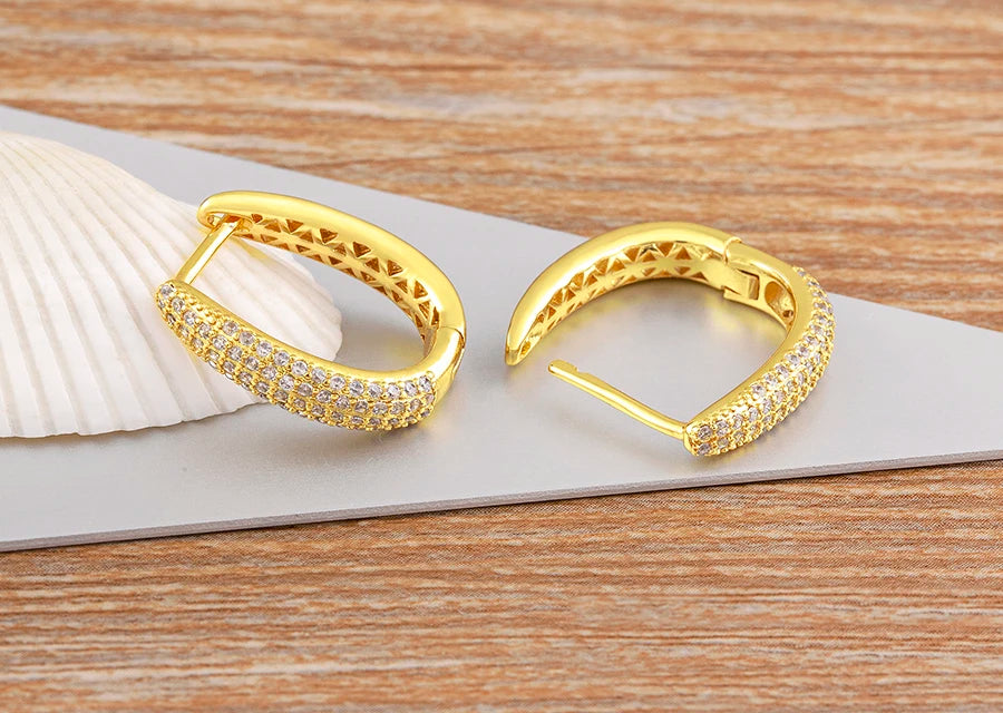 Nidin Creative U Shape Design 3 Colors Fashion Cubic Zirconia Hoop Earrings Crystal Ear Buckle Jewelry for Valentine's Day Gift