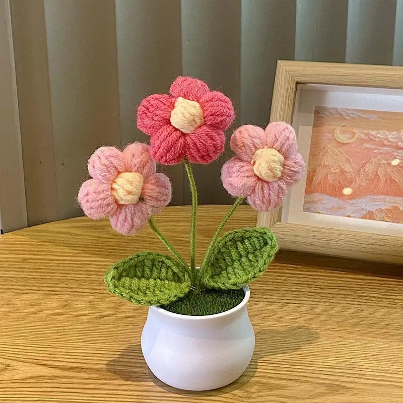 1/2/4Pcs DIY Handwoven Mini Potted Flower Rose Office Desktop Ornamental Potted Plants Woolen Thread Finished Product Home Decor