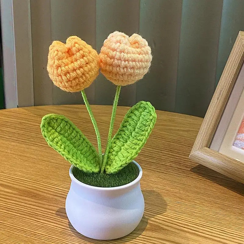 1/2/4Pcs DIY Handwoven Mini Potted Flower Rose Office Desktop Ornamental Potted Plants Woolen Thread Finished Product Home Decor